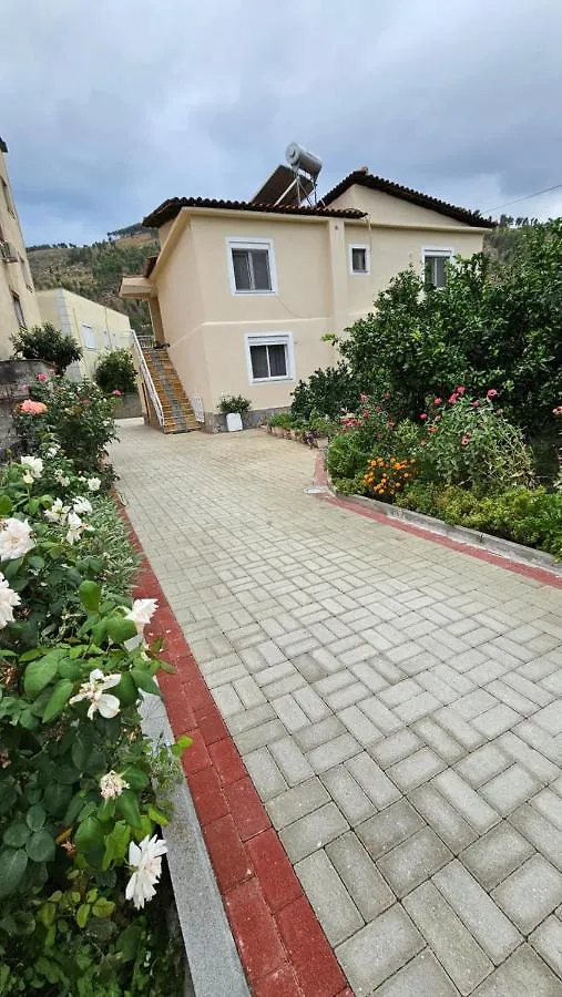 Aliaj'S Guest House Berat