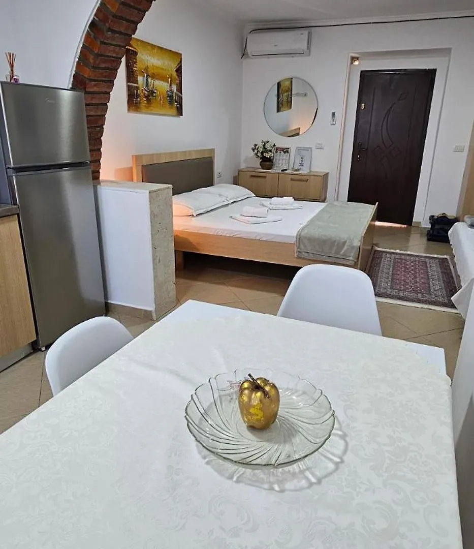 Aliaj'S Guest House Berat 0*,  Albanien